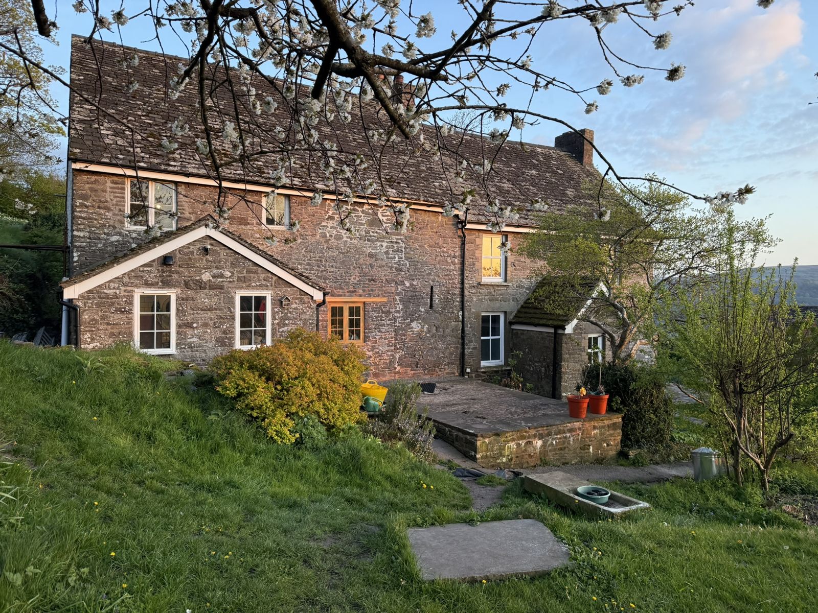 A spring evening at Pengilfach, April 2026